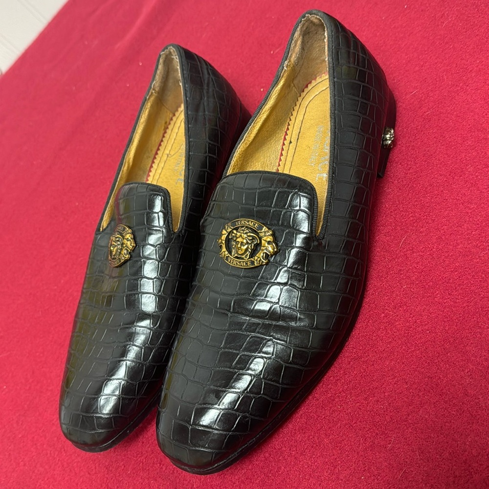 Versace Mens size 10 leather slip on shoes